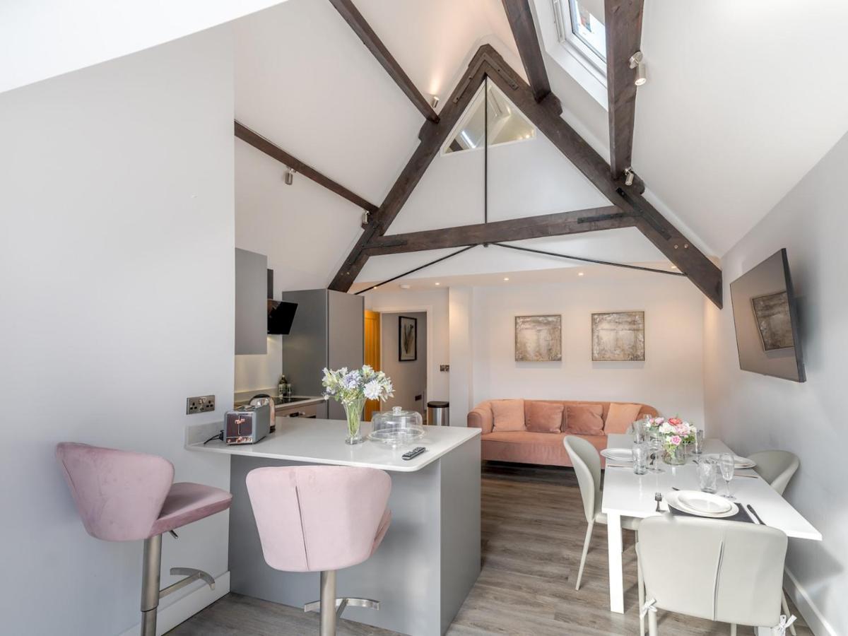 Pass The Keys Dahlia Contemporary Town Centre Apartment 什鲁斯伯里 外观 照片