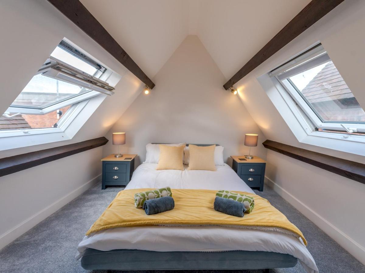 Pass The Keys Dahlia Contemporary Town Centre Apartment 什鲁斯伯里 外观 照片