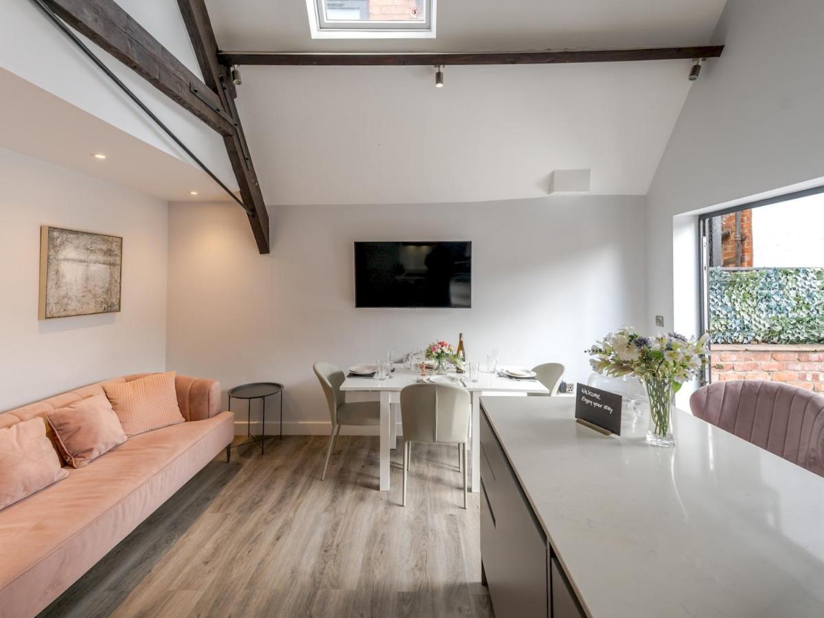 Pass The Keys Dahlia Contemporary Town Centre Apartment 什鲁斯伯里 外观 照片
