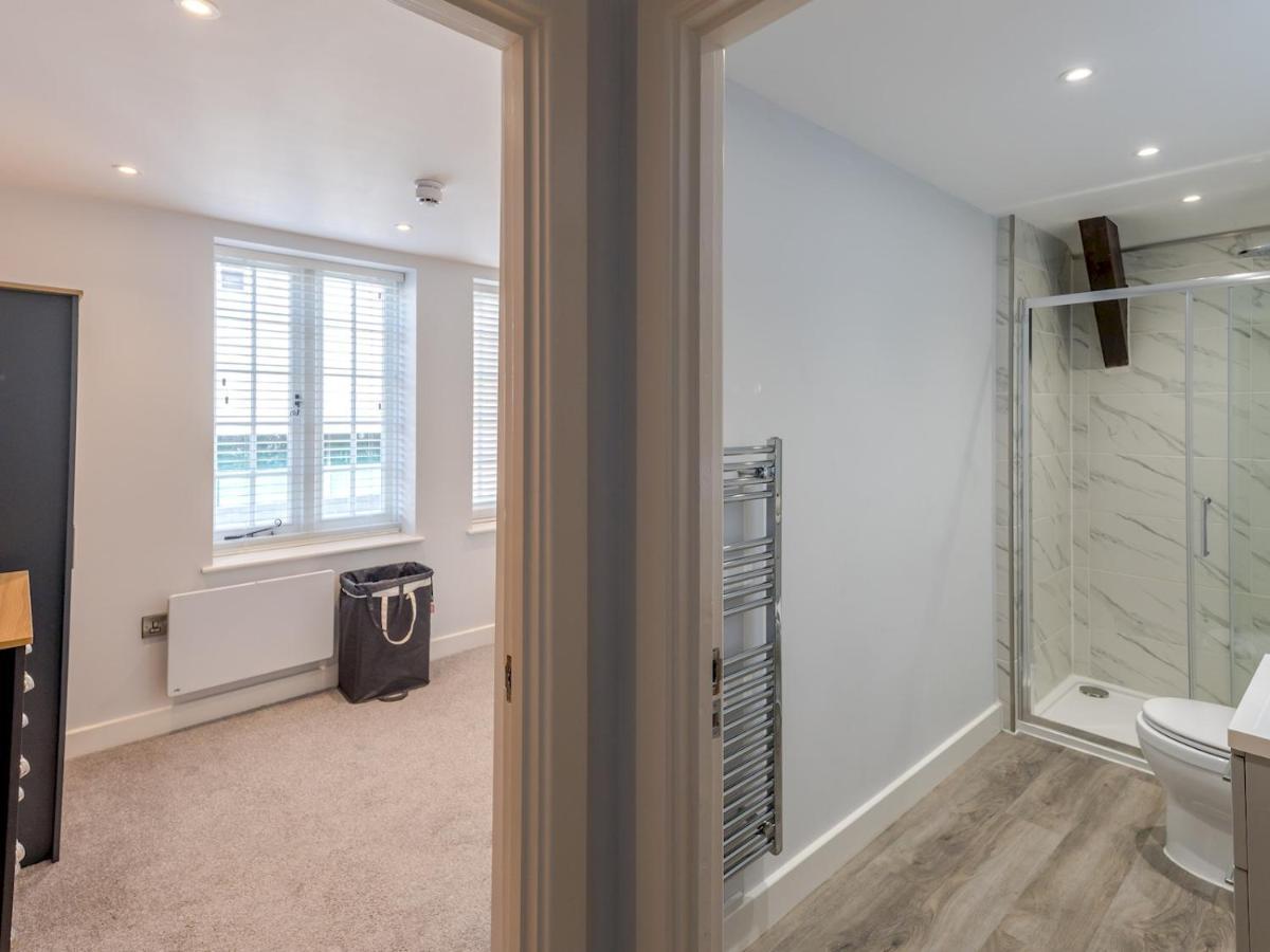 Pass The Keys Dahlia Contemporary Town Centre Apartment 什鲁斯伯里 外观 照片